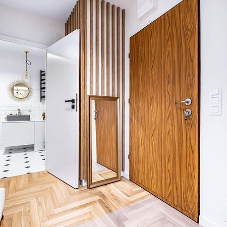 Luksusowy Apartament Blisko Centrum, Parking W Garazu Podziemnym Warszawa Eksteriør billede